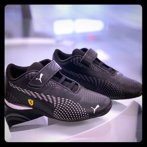 Boys Size 12 Puma Ferrari Tennis Shoes